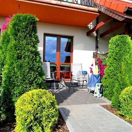 Aqua ホームステイ ロビ