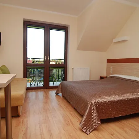 ホームステイ Aqua